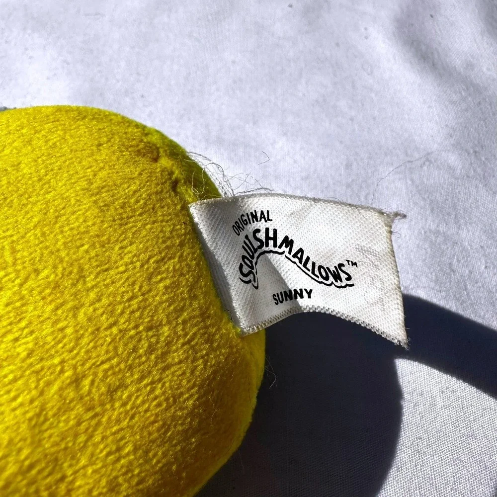 Squishmallows Sunny the Bee 3.5